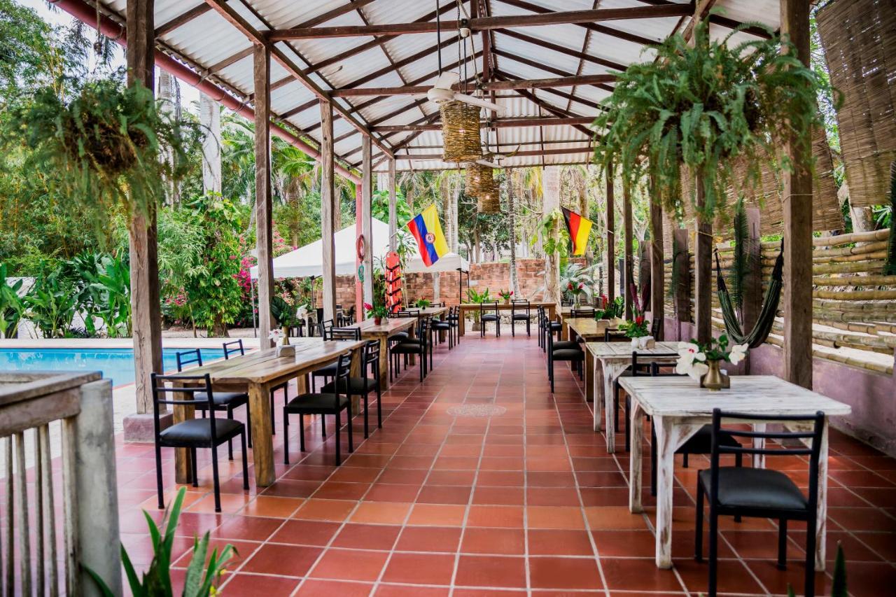 Hotel Restaurante Selva Negra Турбако Экстерьер фото